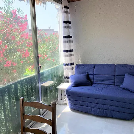 Apartment Beautiful Close To The Beach In
