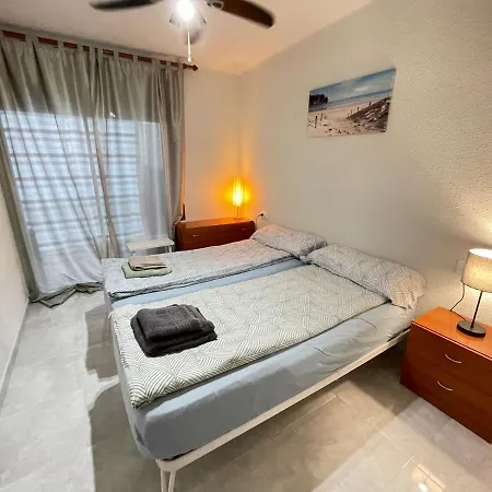 Beautiful Close To The Beach In Roses